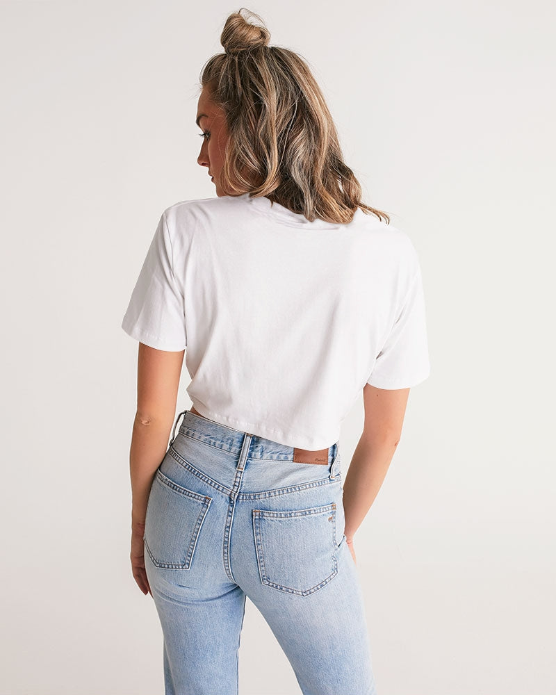 Travel Women's Twist-Front Cropped Tee